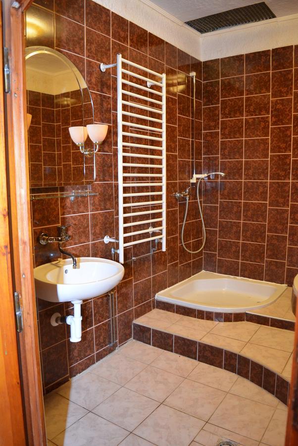Hotel Posta Ντέτσιν Εξωτερικό φωτογραφία
