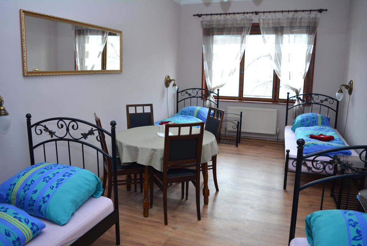 Hotel Posta Ντέτσιν Εξωτερικό φωτογραφία